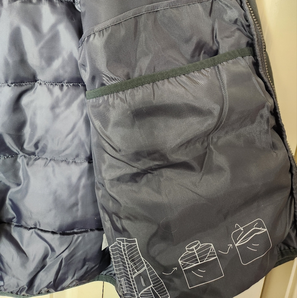 Swiss Tech Large (42-44) Lightweight Packable Quilted Puffer Jacket Solid Black - Picture 10 of 12